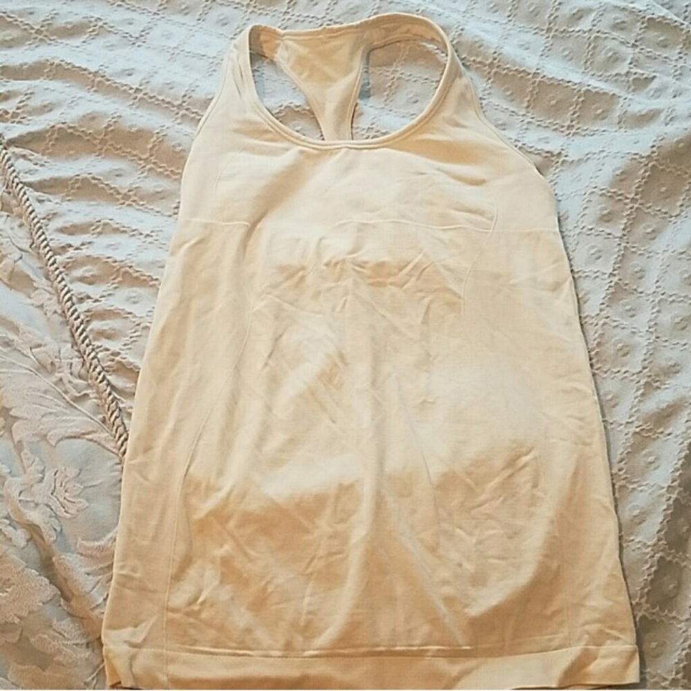Lululemon tank top